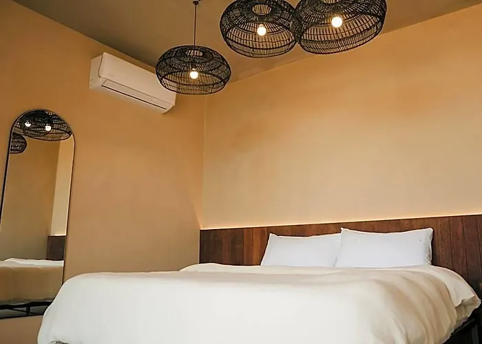 Equ Hotel Boutique