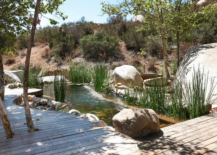 Ayeka Integrative Center